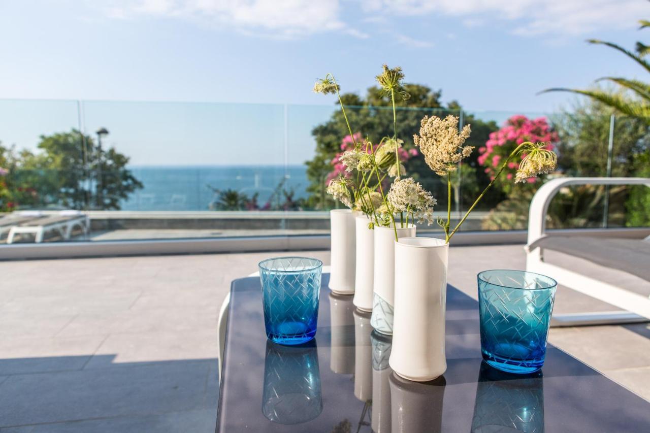 Hotel Villa R Calvi  Exterior photo