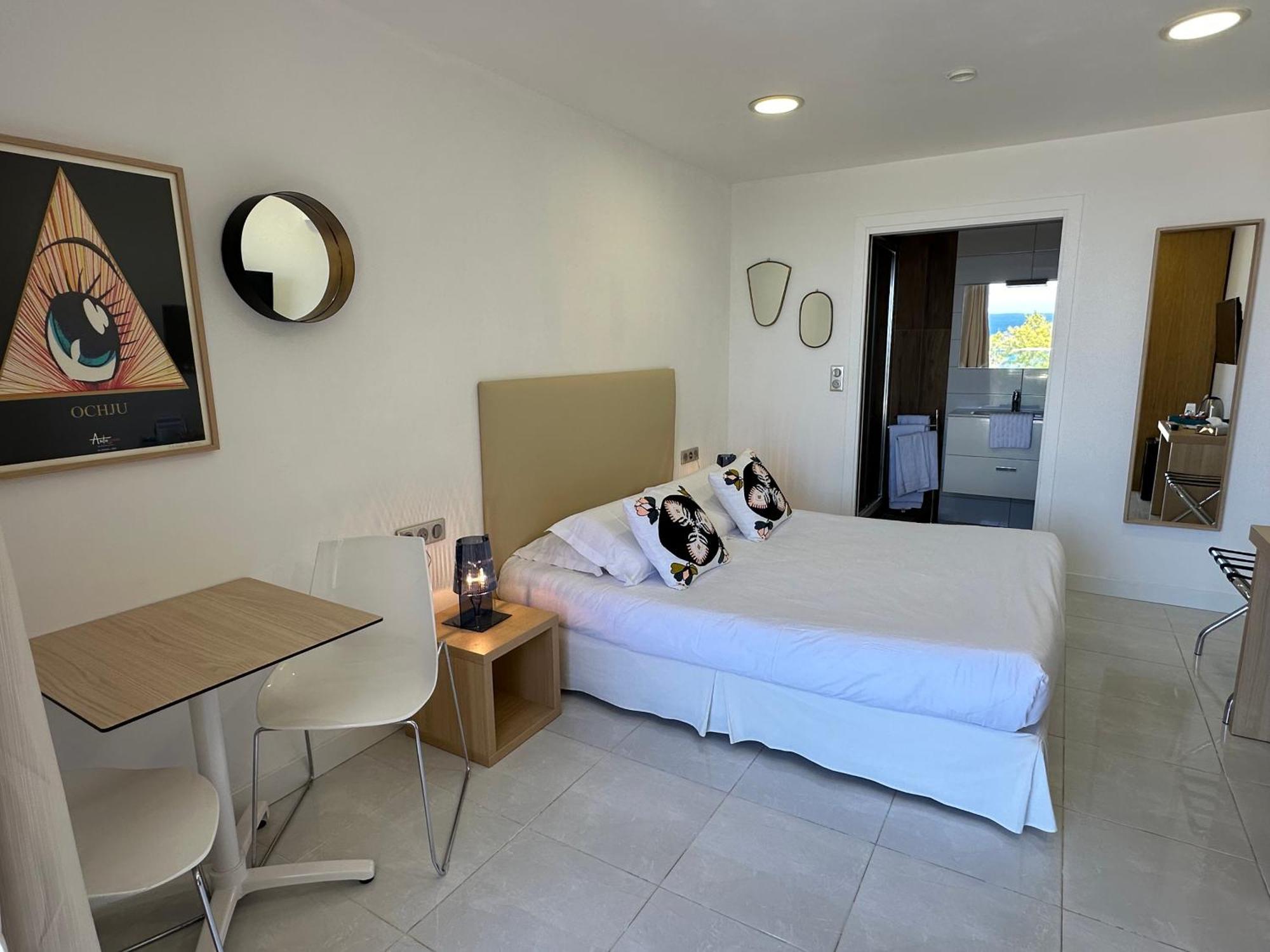 Hotel Villa R Calvi  Exterior photo